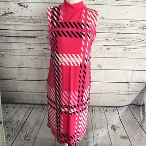 NWOT Crown & Ivy pink dress